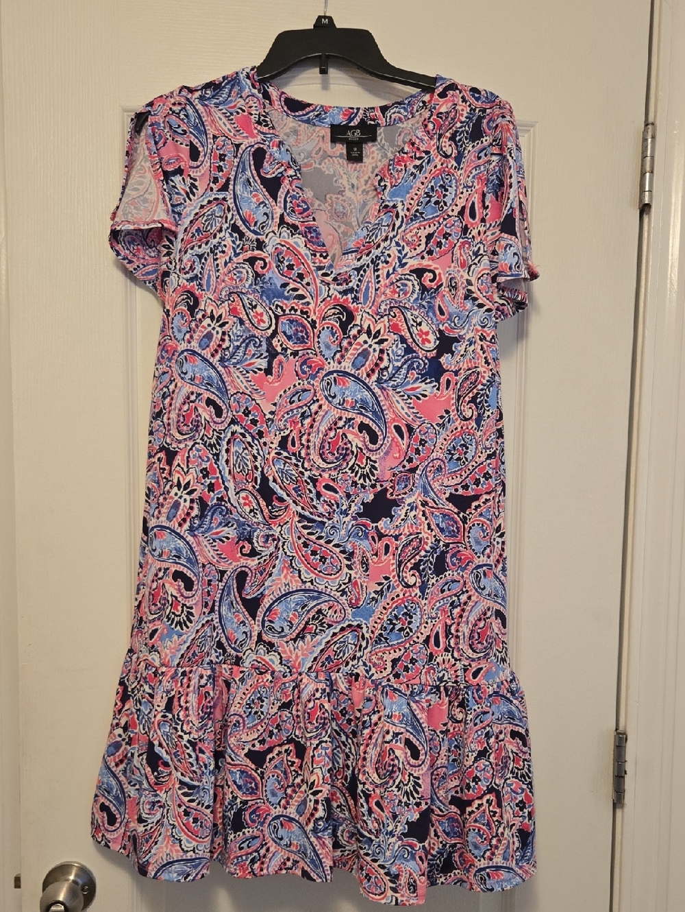2/$20 AGB Paisley V-Neck Dress in Pink & Blue, Medium